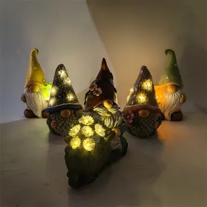 Produk tren baru patung Gnome Taman surya dekorasi rumput & taman patung patung troli kecil Gnome Resin
