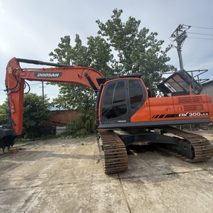 Excavatrice sur chenilles DOOSAN DX300LCA d'occasion, 30 tonnes, d'origine coréenne, hydraulique, pour travaux miniers et terrassement - Product Image 2