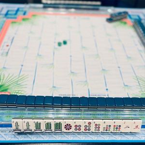 Luxury 31.5*31.5inch(80*80cm) Neoprene American Mahjong <b>Table</b> <b>Mat</b> Blue Bamboo Palm Leaves Non-Slip Rubber Backing Mahjong <b>Mat</b> - Product Image 5