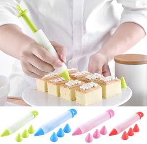 Kit de stylos de décoration de gâteaux, stylo alimentaire en silicone avec 4 motifs de pointes, stylos de décoration pour biscuits et pâtisseries - Product Image 1