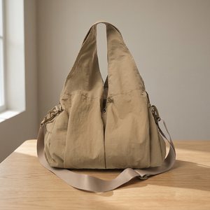 Bolso de Hombro de Nailon Ligero y Moderno con Cierre de Cremallera, Correa Única, Gran Capacidad e Impermeable - Product Image 3