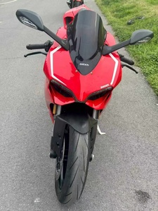 Ducati Panigale 959 Moto Sportiva Italiana da Corsa con Motore Bicilindrico a <span class=keywords><strong>L</strong></span> da 955cc Raffreddato ad Acqua, ABS, Carena Completa Disponibile in Rosso per Vendita all'Ingrosso - Product Image 5