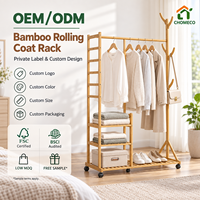 CHOMECO Porte-vêtements roulant en bambou avec roulettes – Support mobile multifonctionnel robuste et peu encombrant pour dortoir (vente en gros)