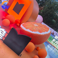 Modèle de fruit de dessin animé gonflable réaliste multicolore à impression numérique pour événements extérieurs, merchandising visuel et accessoires décoratifs