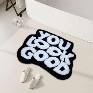 Alfombra de Baño Personalizada con Forma y Color a tu Gusto, Divertida, Linda, de Microfibra, Lavable, Absorbente y con Mechones - Product Image 1
