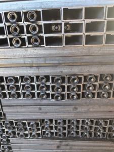 Pince à poutre galvanisée réglable 200-400mm Pince à poutre réglable en acier de style moderne pour coffrage de poutre transversale en béton - Product Image 4