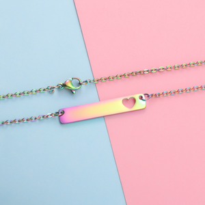 Bijouterie personnalisée Vente en gros Personnalisé gravé au laser Coeur Logo Nom plaqué or <span class=keywords><strong>Collier</strong></span> pendentif barre - Product Image 5