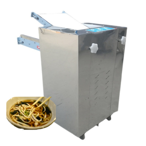 Machine à rouler et à presser la pâte avec dispositifs de sécurité pour la fabrication de nouilles, de pâtes et le moulage de pâtes à pain de boulangerie - Product Image 3