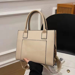 Sac à main de luxe en PU de haute qualité pour femme, de marque célèbre, motif lettres d'automne, fermeture éclair, grande capacité, sac de voyage portable - Product Image 5