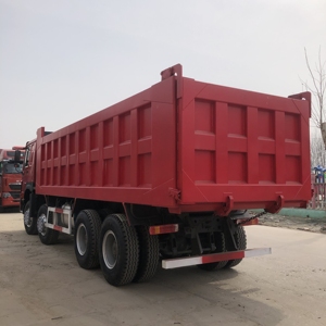 HOWO 8*<span class=keywords><strong>4</strong></span> 12 Räder/PS Gebrauchtwagen mit neuen überholten Motoren - Product Image 2