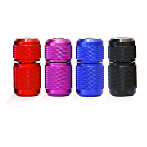 Empuñadura de Tatuaje Autoblocante de Aleación de Aluminio y Acero Inoxidable de <span class=keywords><strong>22</strong></span>/25 mm, Color Rosa Claro para Tiendas de Tatuajes - Product Image 1