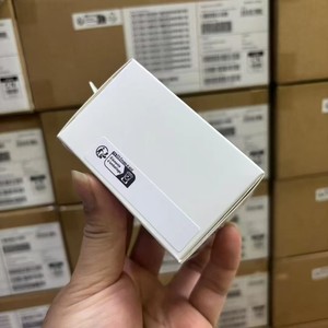 Nouvel adaptateur secteur USB-C dynamique 40W 2026 avec chargeur rapide TYPE C 60W <span class=keywords><strong>max</strong></span> pour iPhone 17 Pro <span class=keywords><strong>Max</strong></span> <span class=keywords><strong>Air</strong></span> 16 15 14 Pro <span class=keywords><strong>Max</strong></span> - Product Image 3