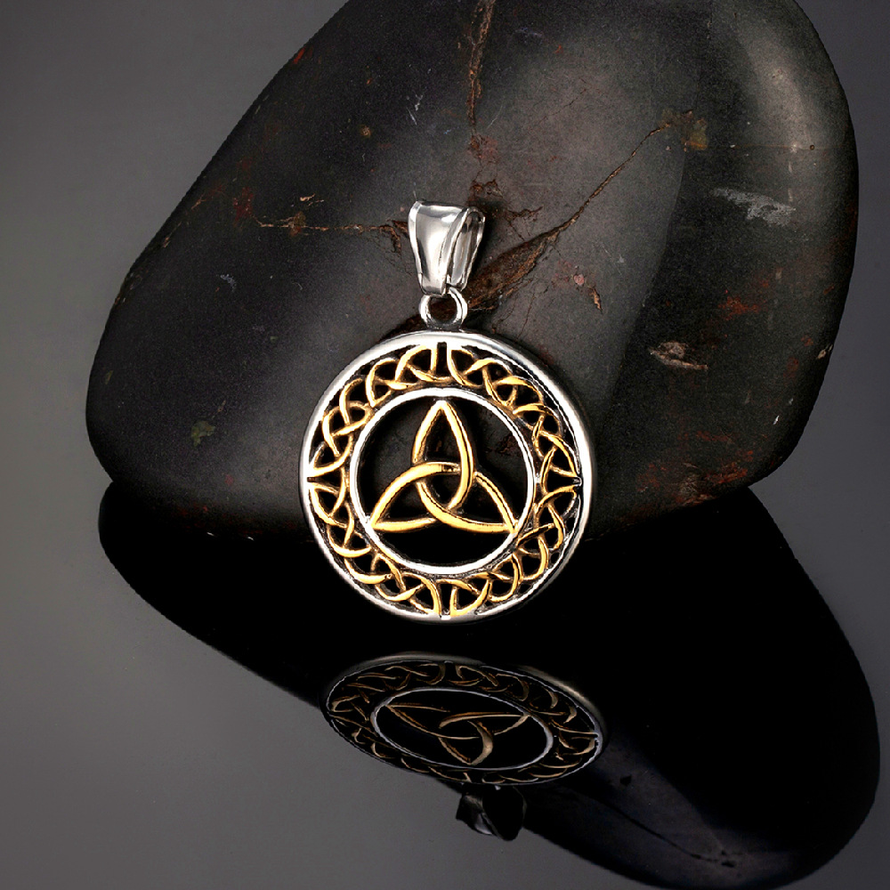 Steel-colored pendant leather style