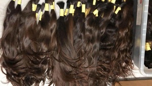 Perruque Kosher juive en cheveux brésiliens, à pointes à simple trame et fixation par tissage, style noir - Product Image 2