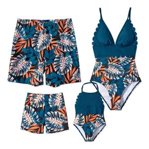 Conjunto de Bikini Personalizado de Una Pieza para Familia, 4 Piezas, Traje de Baño Deportivo para Mujer, Estampado de Flores Rojas - Product Image 4