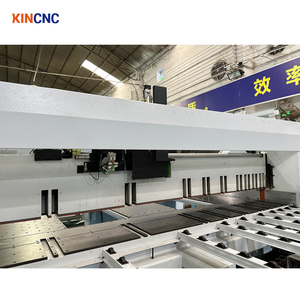 Sierra <span class=keywords><strong>de</strong></span> Panel CNC <span class=keywords><strong>de</strong></span> Alta Precisión con Alimentación Automática para <span class=keywords><strong>Madera</strong></span> MDF - Product Image 3