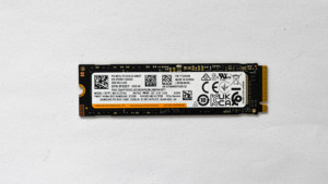 Unidad de Estado Sólido (SSD) Dell para Computadoras de Escritorio, Unidad Original OEM SAMSUNG PCIE4.0 512GB - Product Image 2