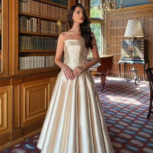 स्ट्रैपलेस सैटिन सोने की बेडेड बॉडी बॉडी बॉडी फ्लेयर्ड फ्लोर लंबाई सुरुचिपूर्ण औपचारिक महिला शाम की गेंद पोशाक - Product Image 1