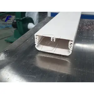 Feuerfeste Kunststoff-PVC-Kabelkanal herstellungs maschine elektrische Drahtkanal-Extruder maschine