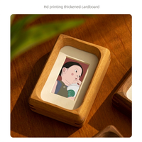 Vente en gros de boîtes à ombre 3D créatives, durables et écologiques en bois de noyer rectangulaires, faites à la main, avec coins arrondis et rainures profondes, pour mur de galerie