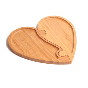 Bandeja de servir en forma de corazón de bambú para frutas y nueces, uso hotelero - Product Image 4