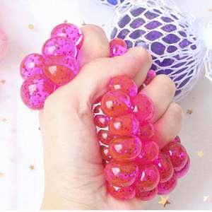 Juguetes antiestrés de malla con forma de uva para aliviar la presión, regalos para el alivio del estrés, juguetes blandos para apretar. - Product Image 3