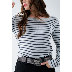 Maglione a Righe Grigie in Maglia Fine con Scollo a Barca - Product Image 2