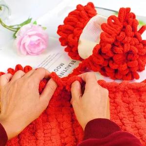 100% Polyester parmak döngü iplik yüksek mukavemetli el örgü tıknaz şönil ile boyalı fantezi desen kabarık nakış toptan - Product Image 1