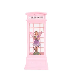 गुलाबी टेलीफोन बूथ बर्फ दृश्य प्रकाश राल परी डिजाइन चमकती लालटेन घूर्णन संगीत स्नोबॉल