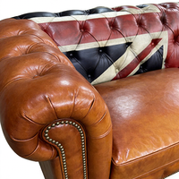 Ensemble de canapés Chesterfield en cuir véritable rétro personnalisé de style mid-century, qualité de luxe, peinture du drapeau anglais pour meubles de canapé d'hôtel