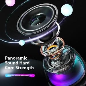 Altavoz Magnético Inalámbrico Portátil con Luz Ambiental RGB y Soporte - Product Image 5