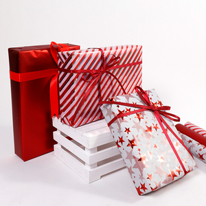 Fábrica al por mayor 80g cumpleaños personalizado lujo 43cm X 3M rollo de papel metálico papel de regalo para embalaje - Product Image 3