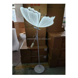 Décoration de <span class=keywords><strong>mariage</strong></span> avec papillons LED, accessoires de scène en métal et acrylique pour les cérémonies, les salles et les fêtes - Product Image 4