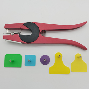 Elektronisch Oormerk Met Oormerk Tracker Vee Voor Veebeheer Label Oorbellen Stijl Met Zeer Nauwkeurige Gps-<span class=keywords><strong>Tracking</strong></span> - Product Image 5