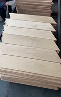 Parquet en bois de chêne de 14mm d'épaisseur à usage intérieur Styles de parquet en arête de poisson Chevron à planche courte