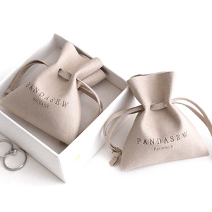 PandaSew Offre Spéciale Mini Pochette Cadeau en Microfibre pour Bijoux, Sac d'Emballage à Cordon, Pochette à Bijoux - Product Image 1