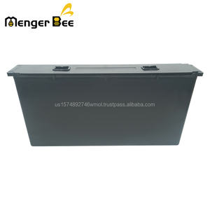 New Plastic Deep Bee Feeder with Cap and <b>Ladder</b> System for Over <b>Frame</b> Bee Feeding - Product Image 1