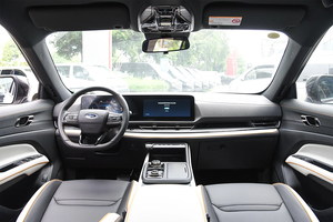 <span class=keywords><strong>Ford</strong></span> Equator Sport Extreme EcoBoost 2023 Usado, SUV Grande, Bajo Consumo, Color Negro Shadow Warrior, Estable y Duradero para Caminos Difíciles en África - Product Image 3