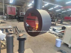 Poêle à <span class=keywords><strong>bois</strong></span> <span class=keywords><strong>double</strong></span> <span class=keywords><strong>face</strong></span> cheminée décorative en verre véritable flamme suspendue cheminée en acier suspendue pour intérieur - Product Image 3