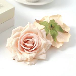 LO-53 Fleurs artificielles décoratives en gros, bourgeons <span class=keywords><strong>de</strong></span> roses à bords frisés, têtes <span class=keywords><strong>de</strong></span> roses en soie <span class=keywords><strong>de</strong></span> 10 cm pour événements, bouquets <span class=keywords><strong>de</strong></span> mariée et projets <span class=keywords><strong>de</strong></span> bricolage - Product Image 4