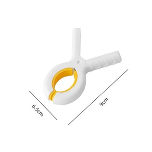 Pinces à linge en plastique robustes pour serviettes de plage et couettes, avec support de séchage suspendu - Product Image 3