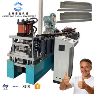 Máquina Automática para la Fabricación de Soportes de Estanterías Resistentes para Almacenes, con PLC y Caja de Cambios - Product Image 1