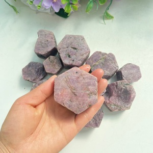 Đá Tinh Thể Thô Corundum Đá Sỏi Tourmaline Màu Đen Đá Thô Để Chữa Bệnh - Product Image 1