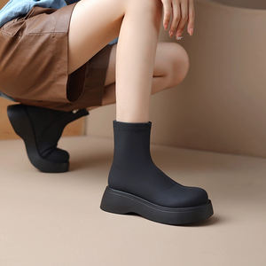 Bottes de neige d'hiver pour femmes GON22, bottes à cheville en fourrure de qualité, chaudes et confortables, avec semelle épaisse, fermeture à enfiler, vente chaude, confort et mode - Product Image 6