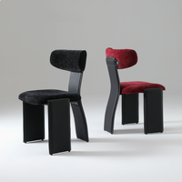 Chaise de salle à manger en cuir haut de gamme, style moderne, luxe léger, avec structure en fer, pour la maison, l'appartement, la villa.