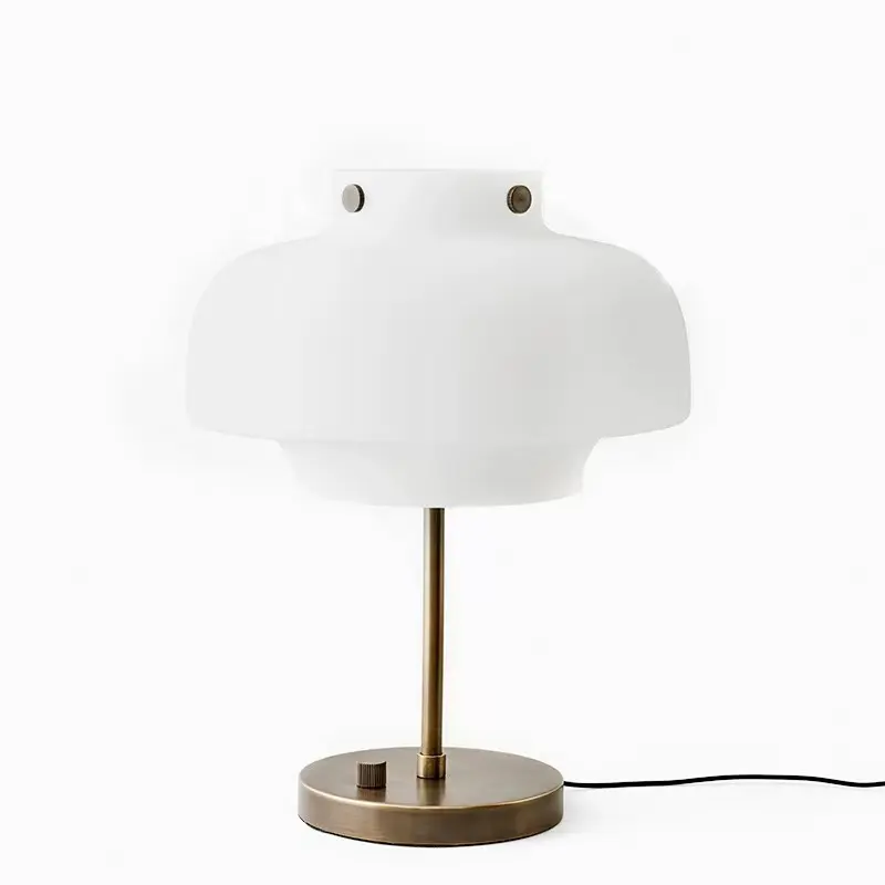 간단한 포스트 모던 led 창조적 인 실내 장식 침실 침대 호텔 빌라 모델 룸 테이블 램프