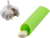 Silicone groentegereedschap met handmatige bediening, knoflookpeller, roller, houder, aluminium metaal voor huishoudelijk gebruik in de keuken