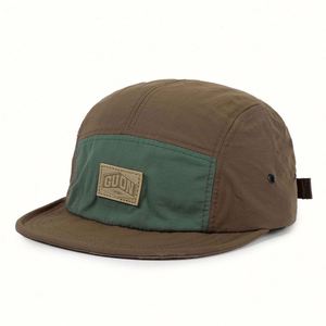 หมวกแก๊ปแบบสปอร์ต 5 ชิ้น แบบสองสี ผสมสี สำหรับวิ่งและตั้งแคมป์  ขายส่ง ปรับแต่งได้ แห้งเร็ว ทำจากไนลอน เหมาะสำหรับทุกเพศทุกวัย สไตล์สตรีท - Product Image 1