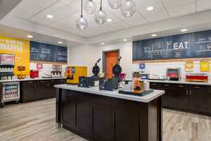 Mobili per Hotel Hampton Inn by Hilton: Letto, Sedia, Tavolo, Arredamento per Progetti Alberghieri di Alta Gamma - Product Image 4