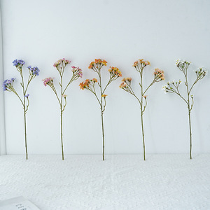 Venta al por mayor pequeña Manzanilla tela de seda artificial Tung Gerbera <span class=keywords><strong>flores</strong></span> blanco salvaje Margarita <span class=keywords><strong>flores</strong></span> para la boda Día de San Valentín - Product Image 6